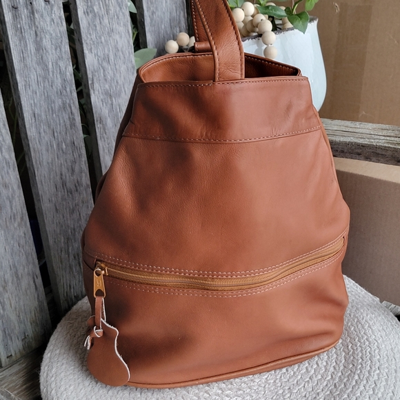 BOGOTA Genuine Leather sling back crossbody bag made in Cambodia cognac - Picture 8 of 15